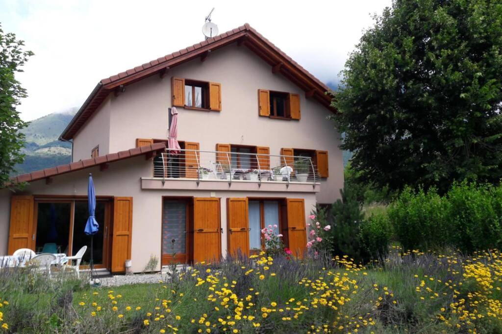 Gite "Entre Champsaur Et Valgodemard" Saint-Jacques-en-Valgodemard Εξωτερικό φωτογραφία